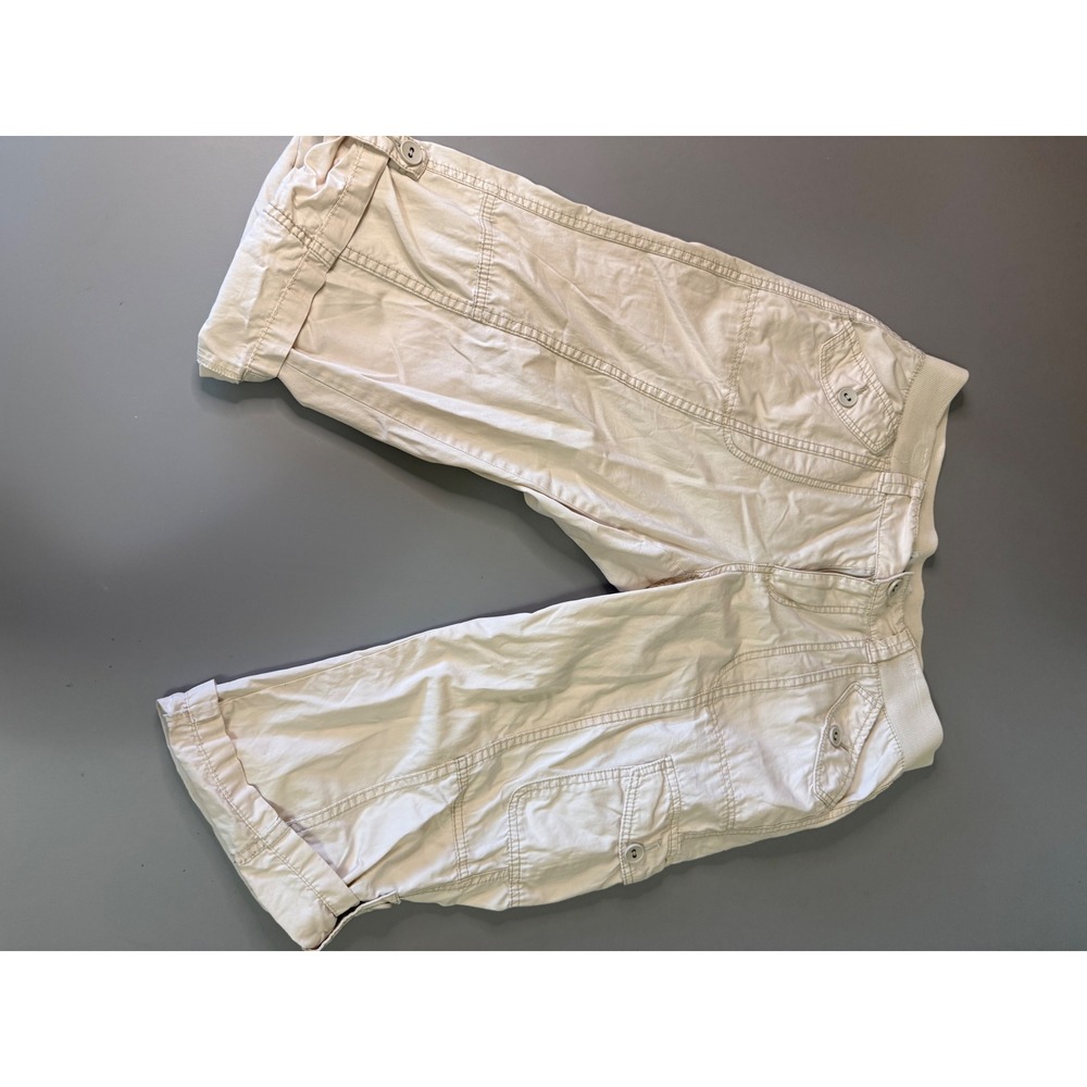 St Johns Bay Womens Tan Khaki Cargo Capri Pants Size 12 Elastic Waist Cotton